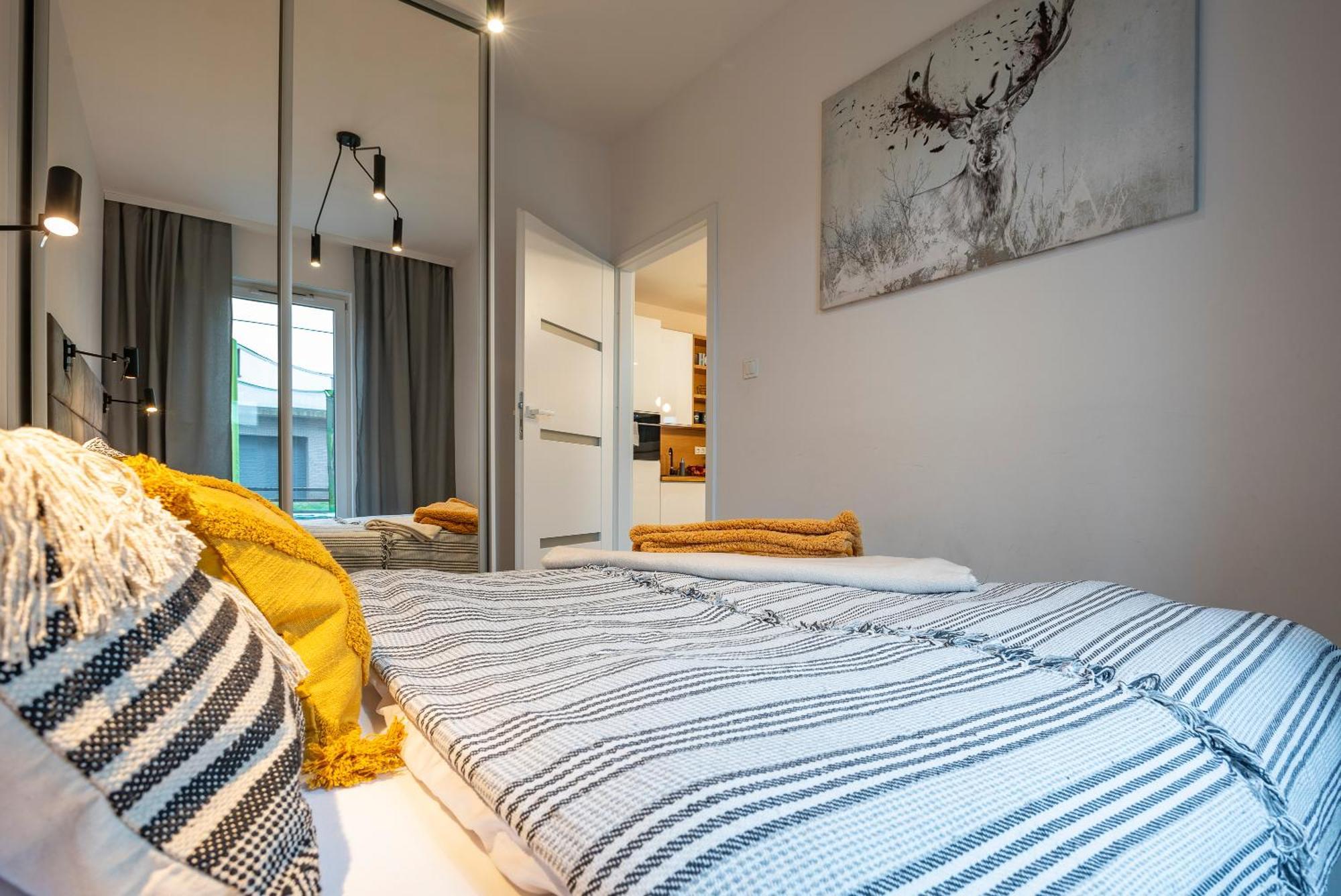 Lux 4 Cieplice Apartment *
